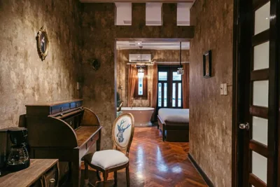 Mustang 11-11 Boutique Hotel Self Check In – Foto 2
